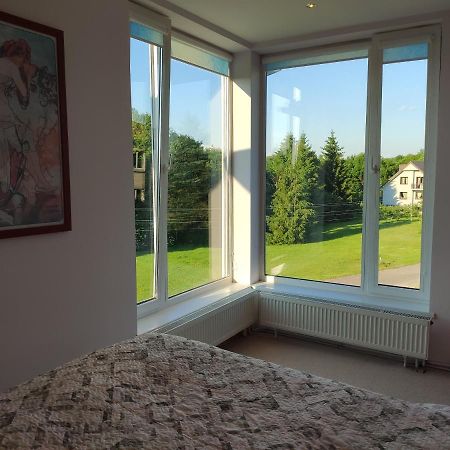 Spacious & Cozy Apartment With Forest View Zapyskis Exterior foto