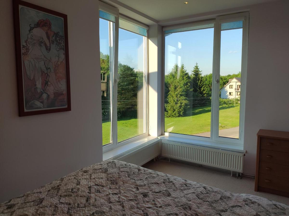 Spacious & Cozy Apartment With Forest View Zapyskis Exterior foto